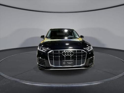 2021 Audi Q7 55 Premium