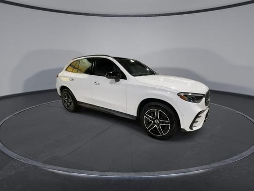 2025 Mercedes-Benz GLC 300 Base 4MATIC