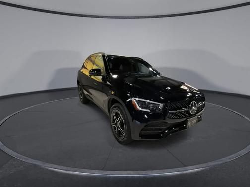 2022 Mercedes-Benz GLC 300 Base 4MATIC