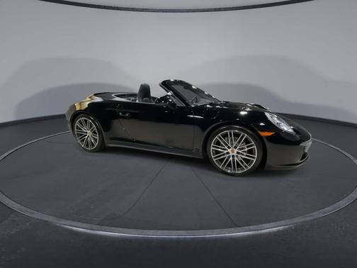 2019 Porsche 911 Carrera 4
