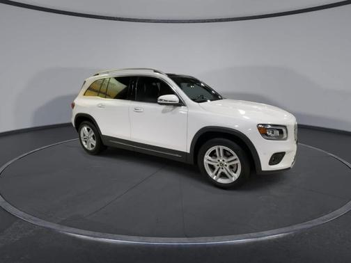 2022 Mercedes-Benz GLB 250 Base 4MATIC