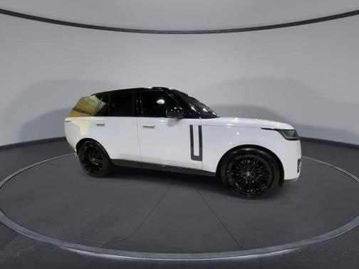 2023 Land Rover Range Rover P400 SE