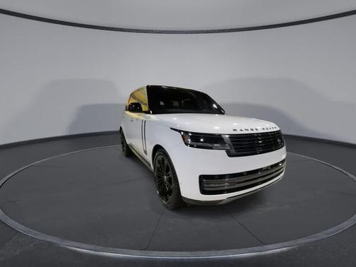 2023 Land Rover Range Rover P400 SE