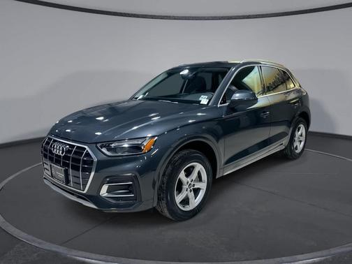 2023 Audi Q5 40 Premium