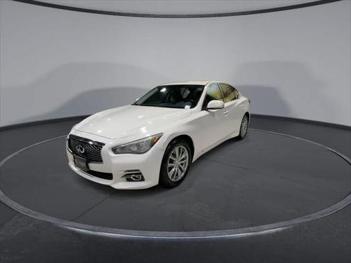 2017 INFINITI Q50 Base