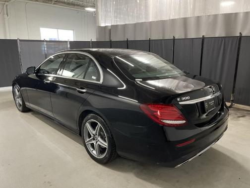 2019 Mercedes-Benz E-Class E 300