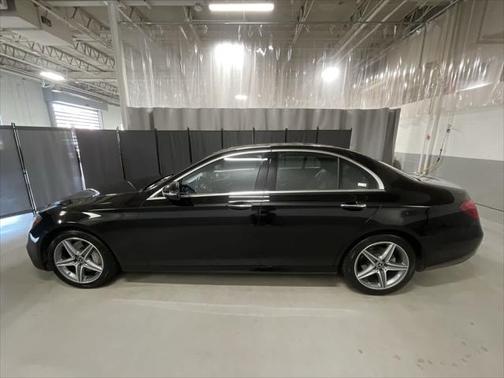 2019 Mercedes-Benz E-Class E 300