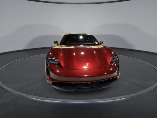 2022 Porsche Taycan Base