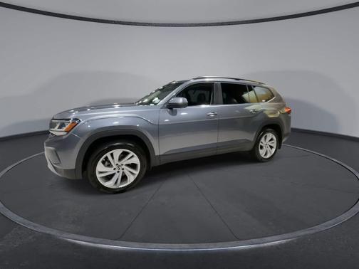 2022 Volkswagen Atlas 3.6L SE w/Technology