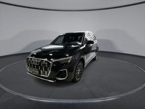2025 Audi Q7 45 Premium