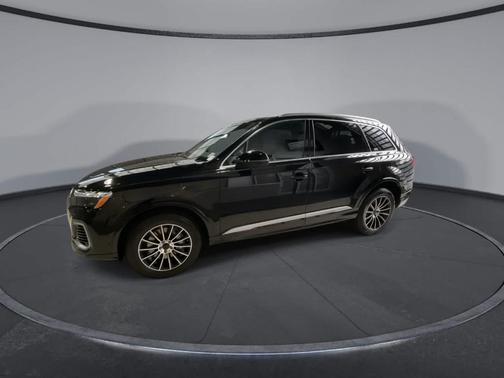2025 Audi Q7 45 Premium