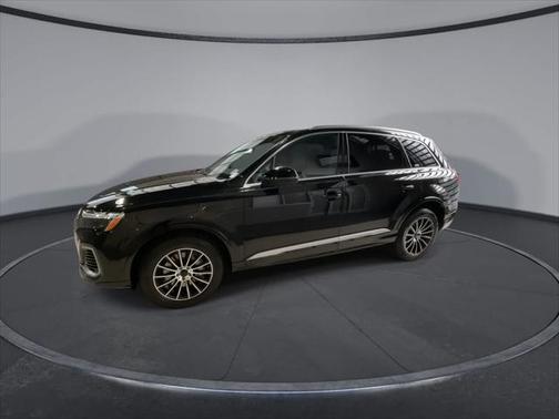 2025 Audi Q7 45 Premium
