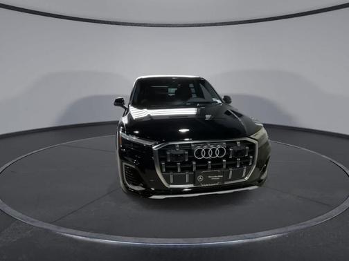 2025 Audi Q7 45 Premium