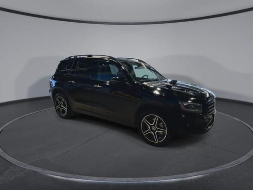 2025 Mercedes-Benz GLB 250 Base 4MATIC