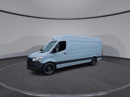2024 Mercedes-Benz eSprinter 2500 170 WB High Roof Cargo