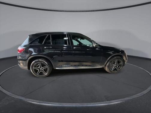2022 Mercedes-Benz GLC 300 Base 4MATIC