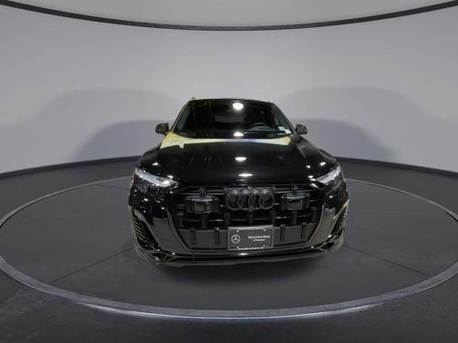 2025 Audi Q7 55 Prestige