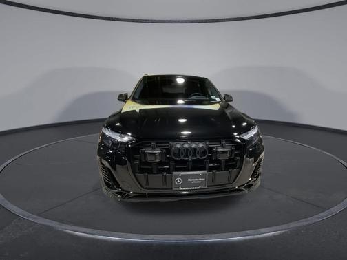 2025 Audi Q7 55 Prestige