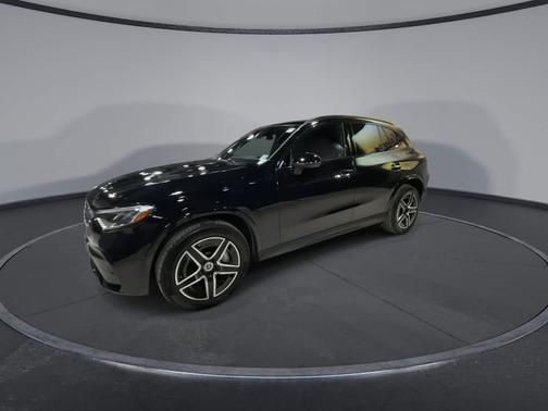 2025 Mercedes-Benz GLC 300 Base 4MATIC