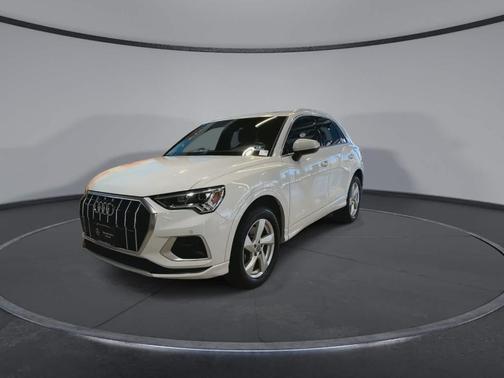 2019 Audi Q3 2.0T Premium Plus