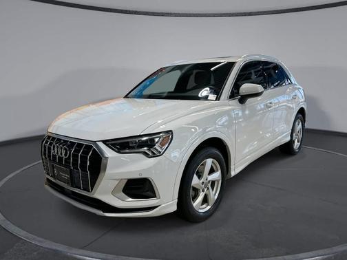2019 Audi Q3 2.0T Premium Plus