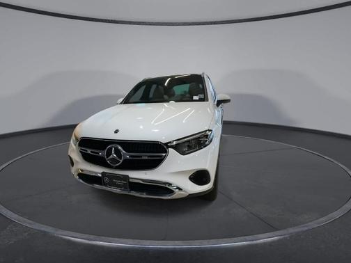Polar White 2025 Mercedes-Benz GLC 300 Base 4MATIC