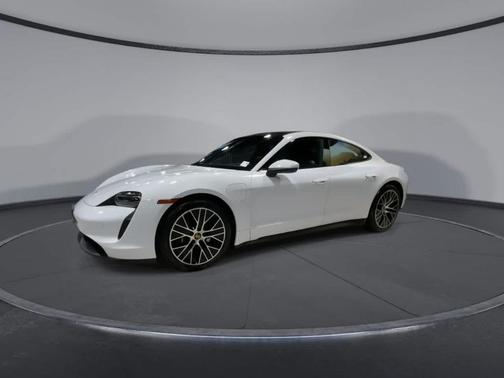 2022 Porsche Taycan Base
