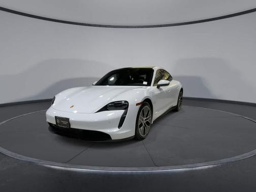 2022 Porsche Taycan Base