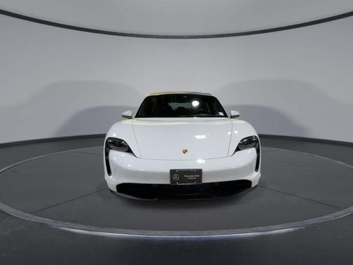 2022 Porsche Taycan Base