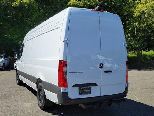 2025 Mercedes-Benz Sprinter 2500 High Roof
