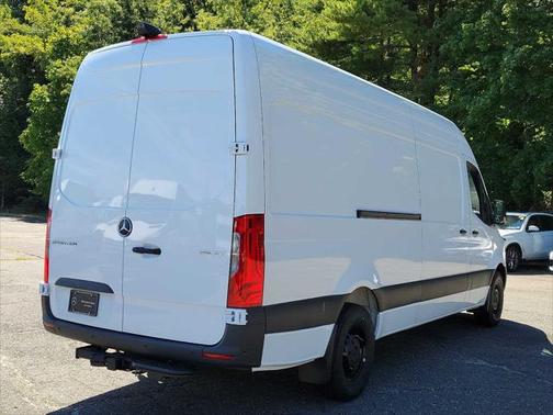 2025 Mercedes-Benz Sprinter 2500 High Roof