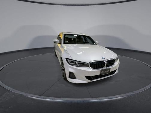 2024 BMW 330 i