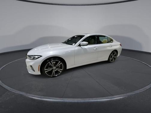 2024 BMW 330 i