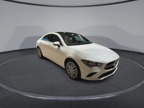2022 Mercedes-Benz CLA 250 Base 4MATIC