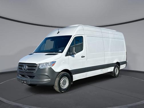 2023 Mercedes-Benz Sprinter 2500 High Roof 4-Cyl Gas