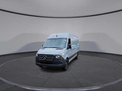 2024 Mercedes-Benz eSprinter 2500 170 WB High Roof Cargo