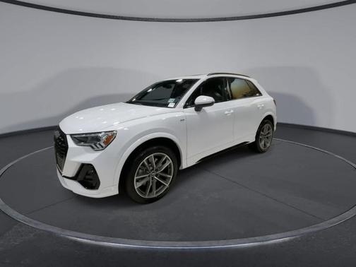 2025 Audi Q3 45 S line Premium