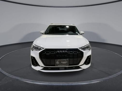 2025 Audi Q3 45 S line Premium