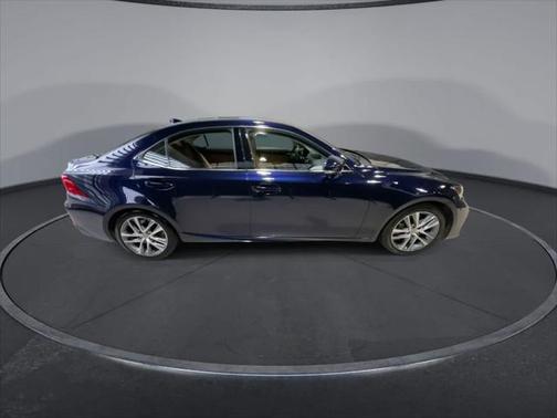 2018 Lexus IS 300 Base