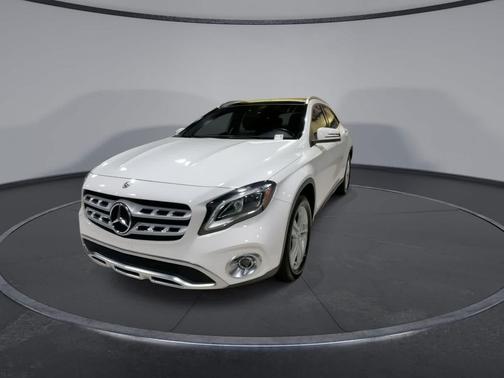 2020 Mercedes-Benz GLA 250 Base 4MATIC