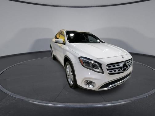 2020 Mercedes-Benz GLA 250 Base 4MATIC