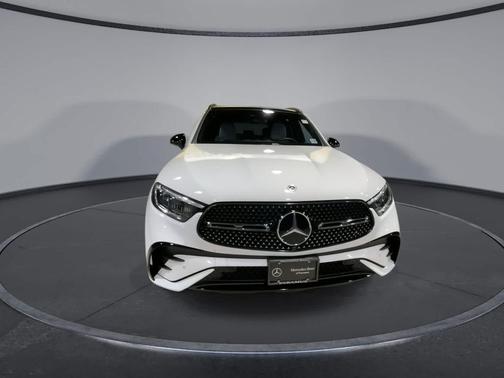 2025 Mercedes-Benz GLC 300 Base 4MATIC