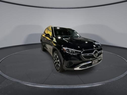 2025 Mercedes-Benz GLC 350e Base 4MATIC