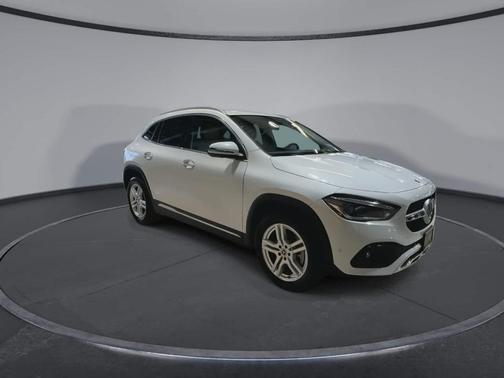 2022 Mercedes-Benz GLA 250 Base 4MATIC