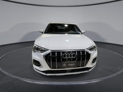2019 Audi Q3 2.0T Premium Plus