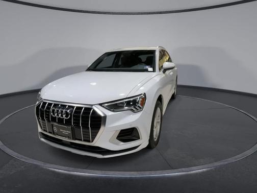 2019 Audi Q3 2.0T Premium Plus
