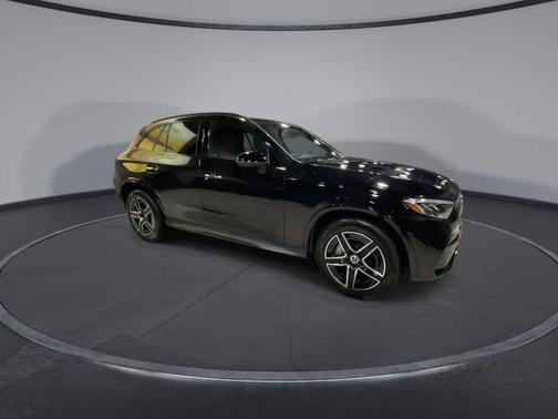 2025 Mercedes-Benz GLC 300 Base 4MATIC