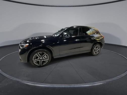 2025 Mercedes-Benz GLC 300 Base 4MATIC