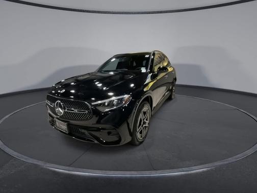 2025 Mercedes-Benz GLC 300 Base 4MATIC