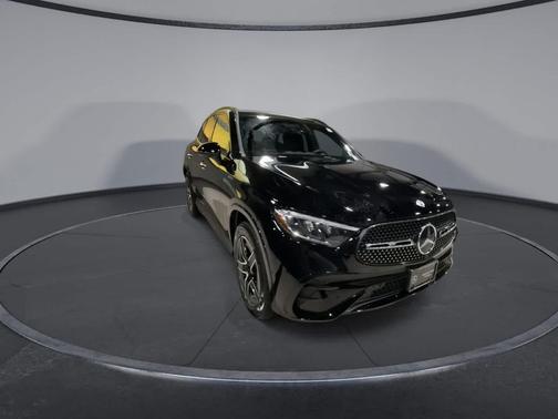 2025 Mercedes-Benz GLC 300 Base 4MATIC